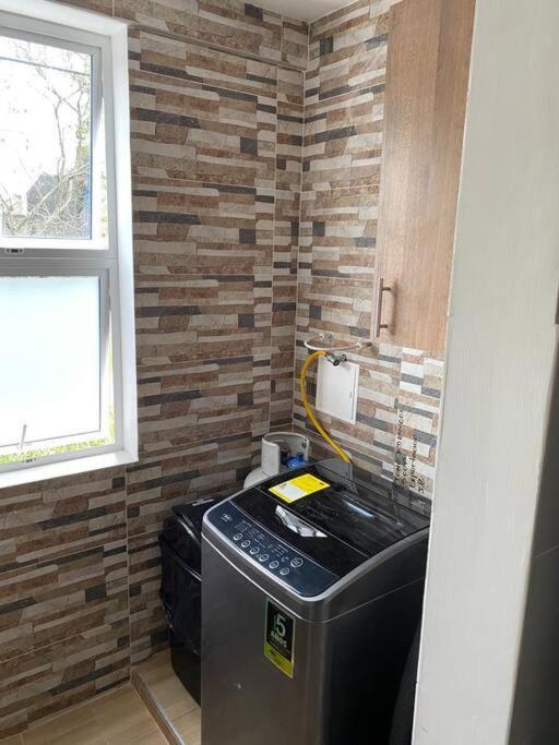 Lindo Apartamento Con Estacionamiento ブガ エクステリア 写真