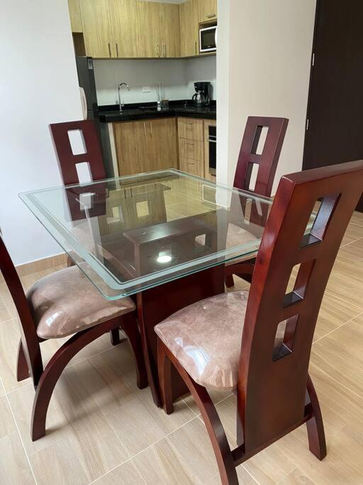 Lindo Apartamento Con Estacionamiento ブガ エクステリア 写真